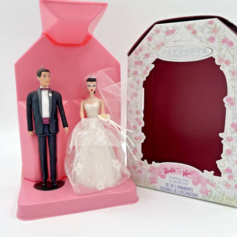 1997 Hallmark Keepsake Barbie & Ken Wedding Day Ornament CC3/G7